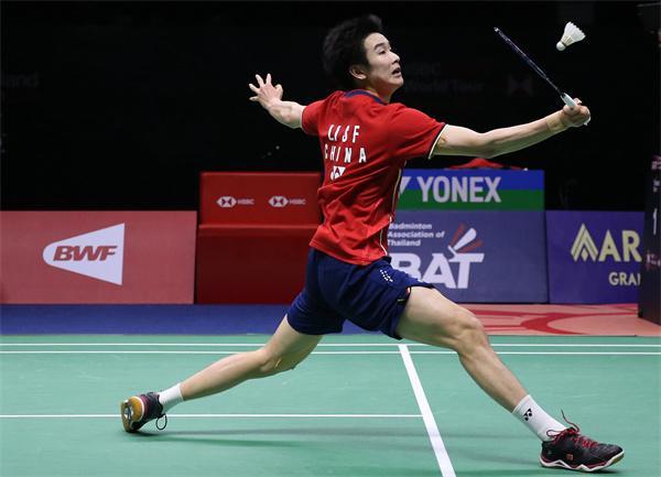 都关乎着球 都关乎着球