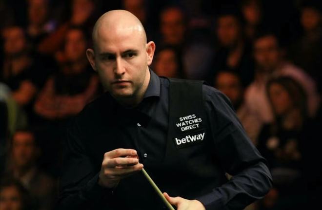 球运动员在 球运动员在