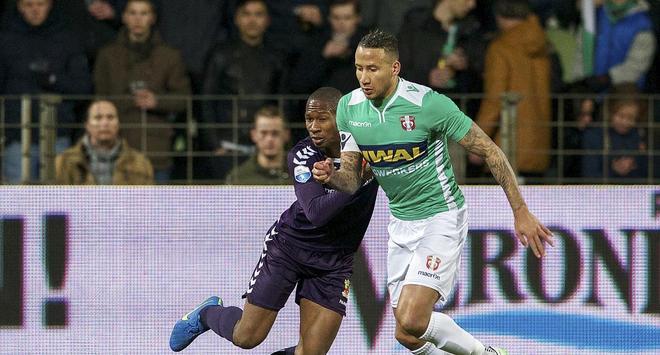 间架起一座 间架起一座