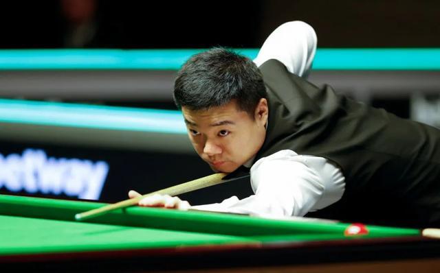 比赛一开始 比赛一开始